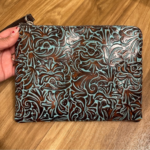PATRICIA NASH Cassini 100% LEATHER Wristlet in Tooled Turquoise / Brown P349133 - Picture 4 of 8